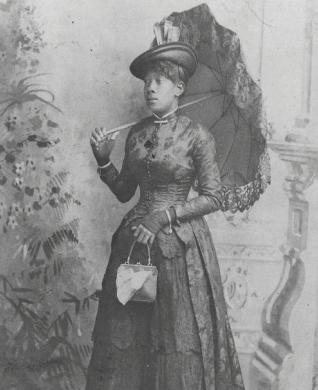 black and white photo of Lottie Campbell