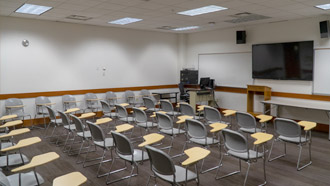 1750 lecture classroom with chairs in rows